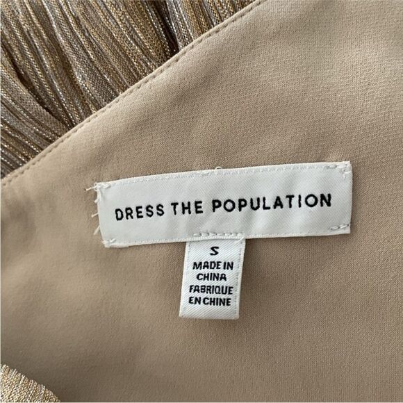 Dress The Population NWT Kienna Shimmer Gown in Pale Gold Small - Picture 9 of 9